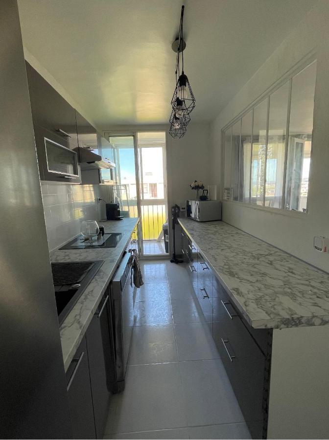 Appartement Proche Aeroport Marignane Buitenkant foto